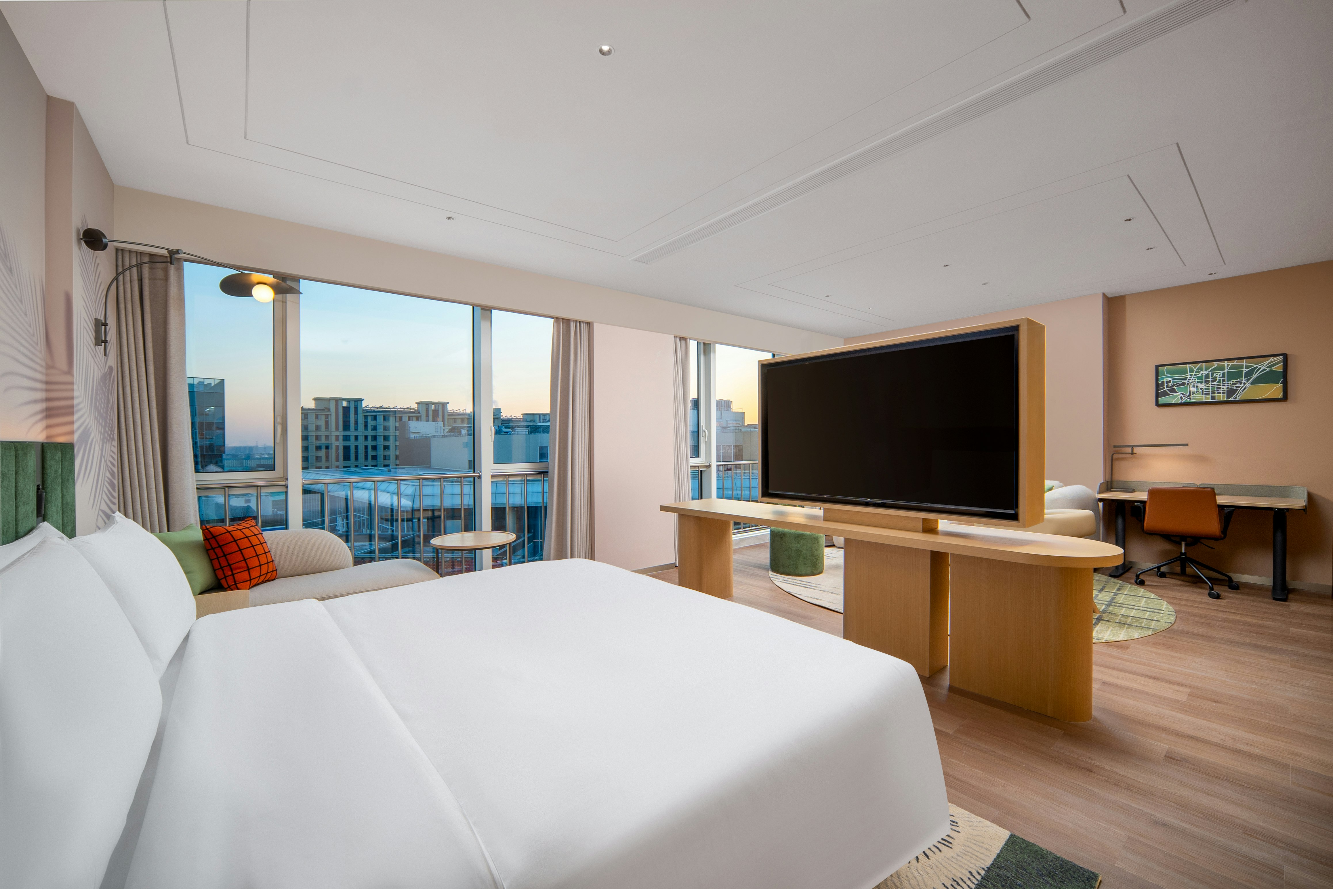 PREMIUM, KING BED