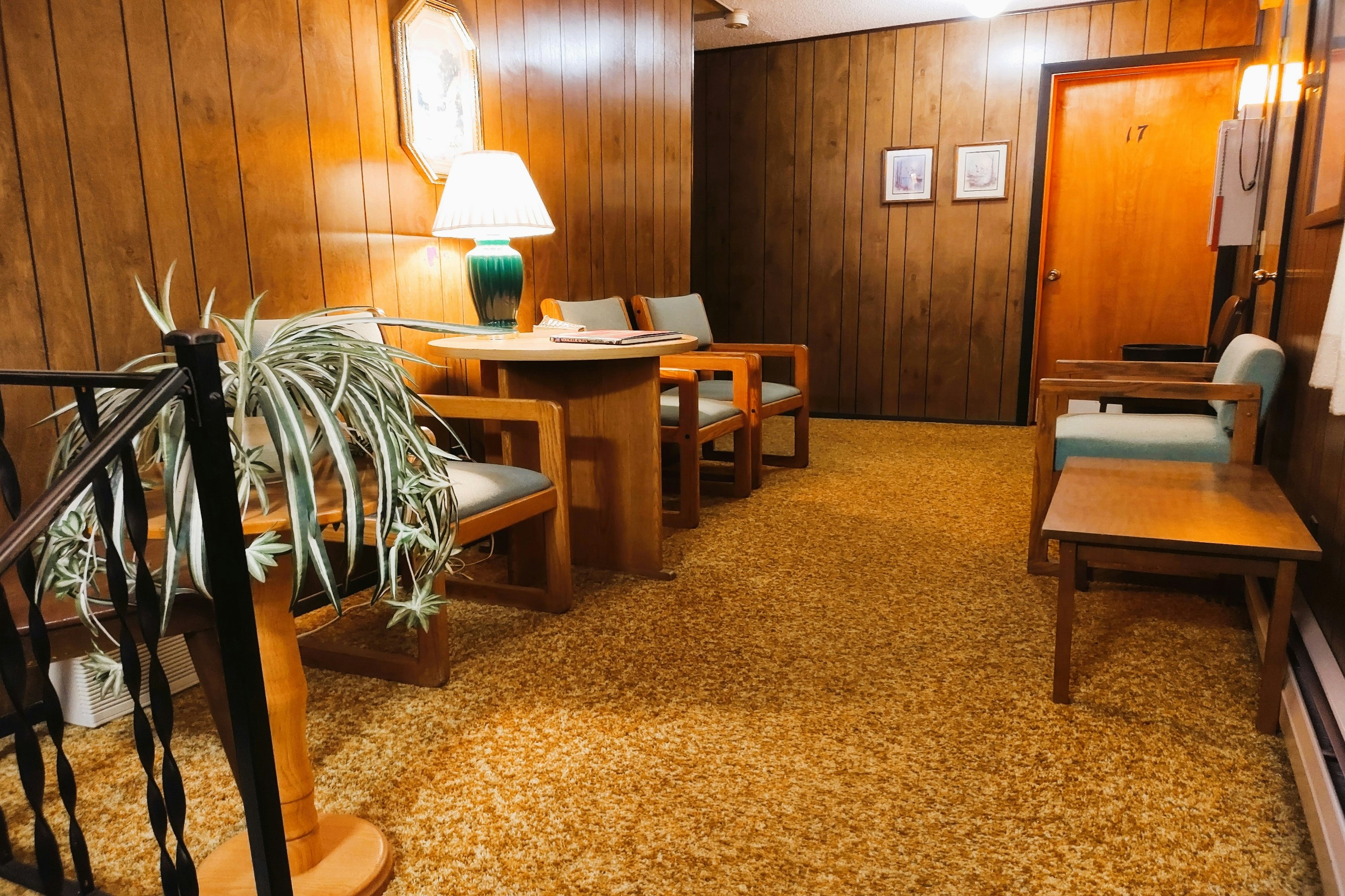 Hotels Voyageur at International Falls MN 14/25