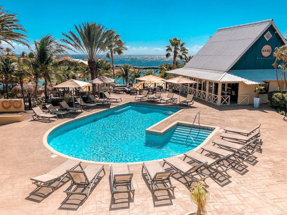 Lions Dive Beach Resort Curacao 67/72