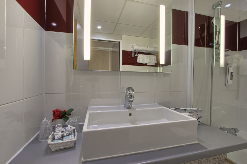 Mercure Paris 19 Philharmonie La Villette 47/48