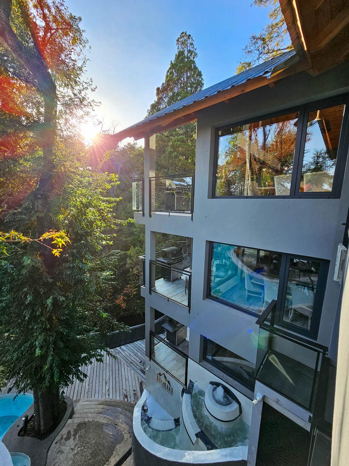 Rotui Luxury Village 3/50