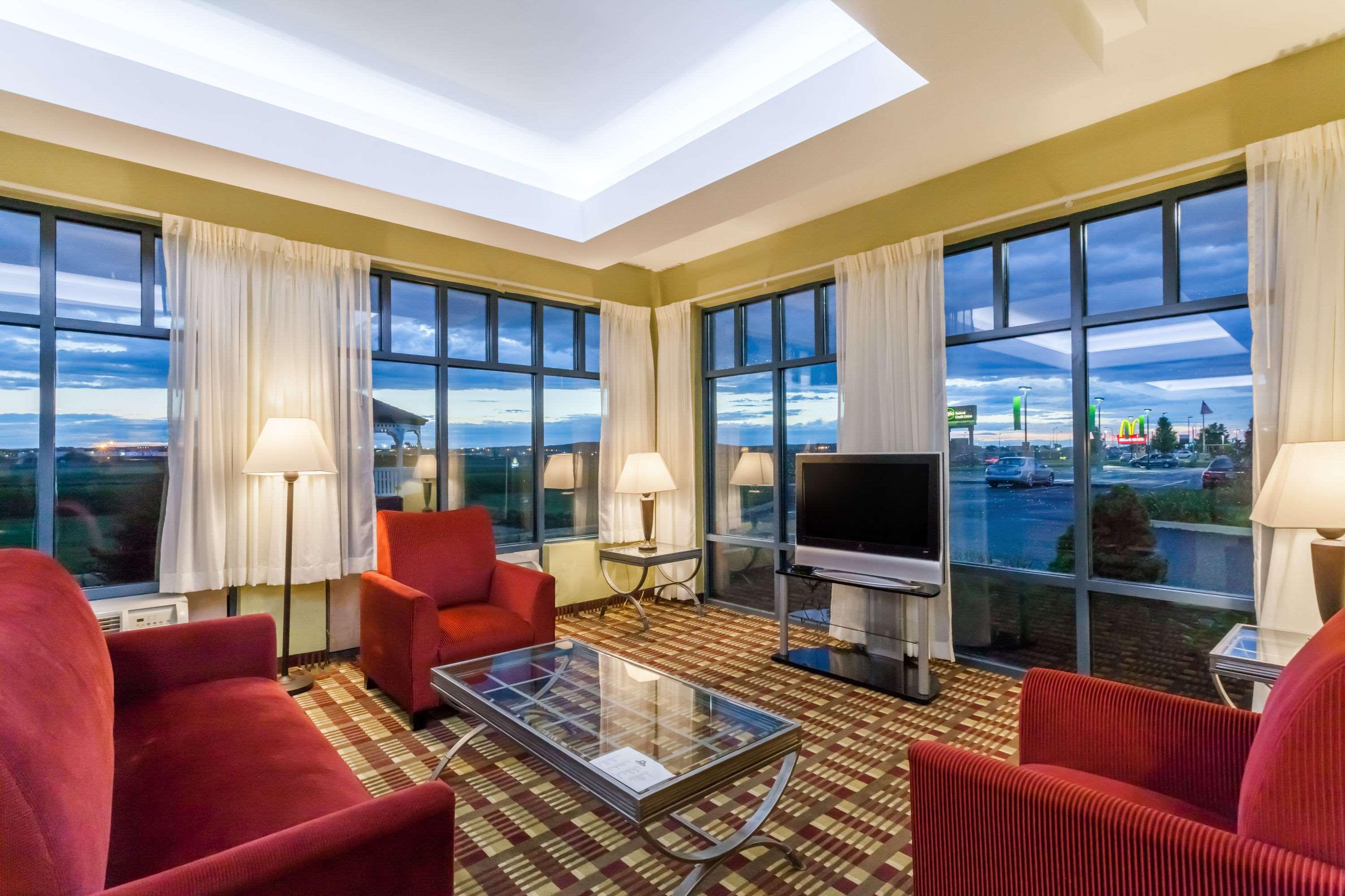 lounge