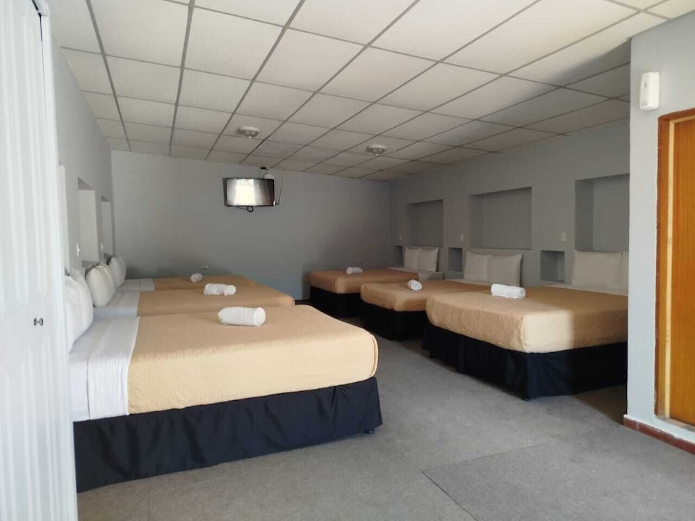 Kartagus Hotel Boutique 38/76