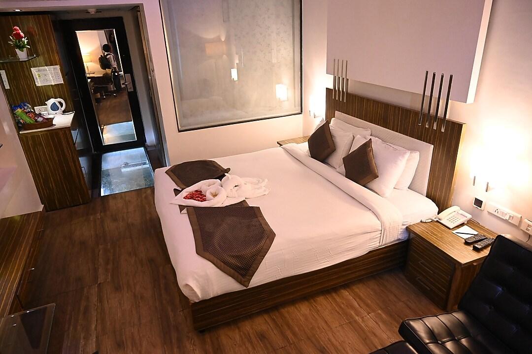 Hotel Ambica Sea Green 9/24