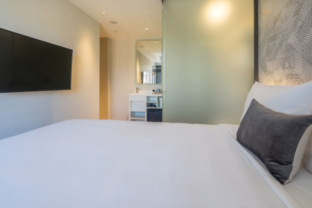 Hotel Kith Darling Harbour 19/34