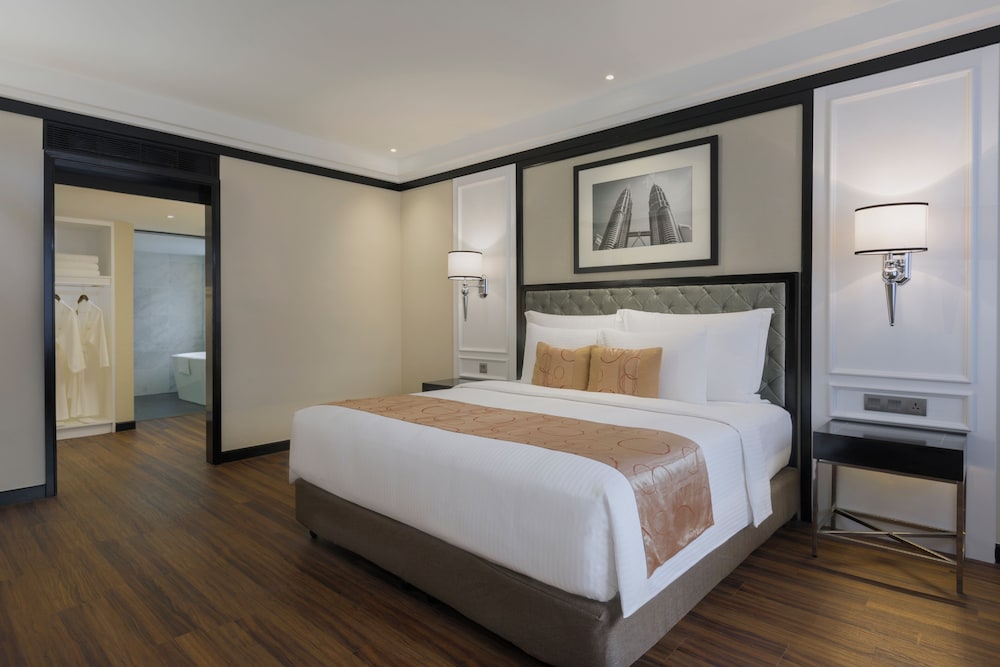 Melia Kuala Lumpur 17/50