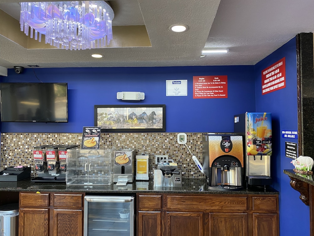 Travelodge by Wyndham Jackson North 20/26