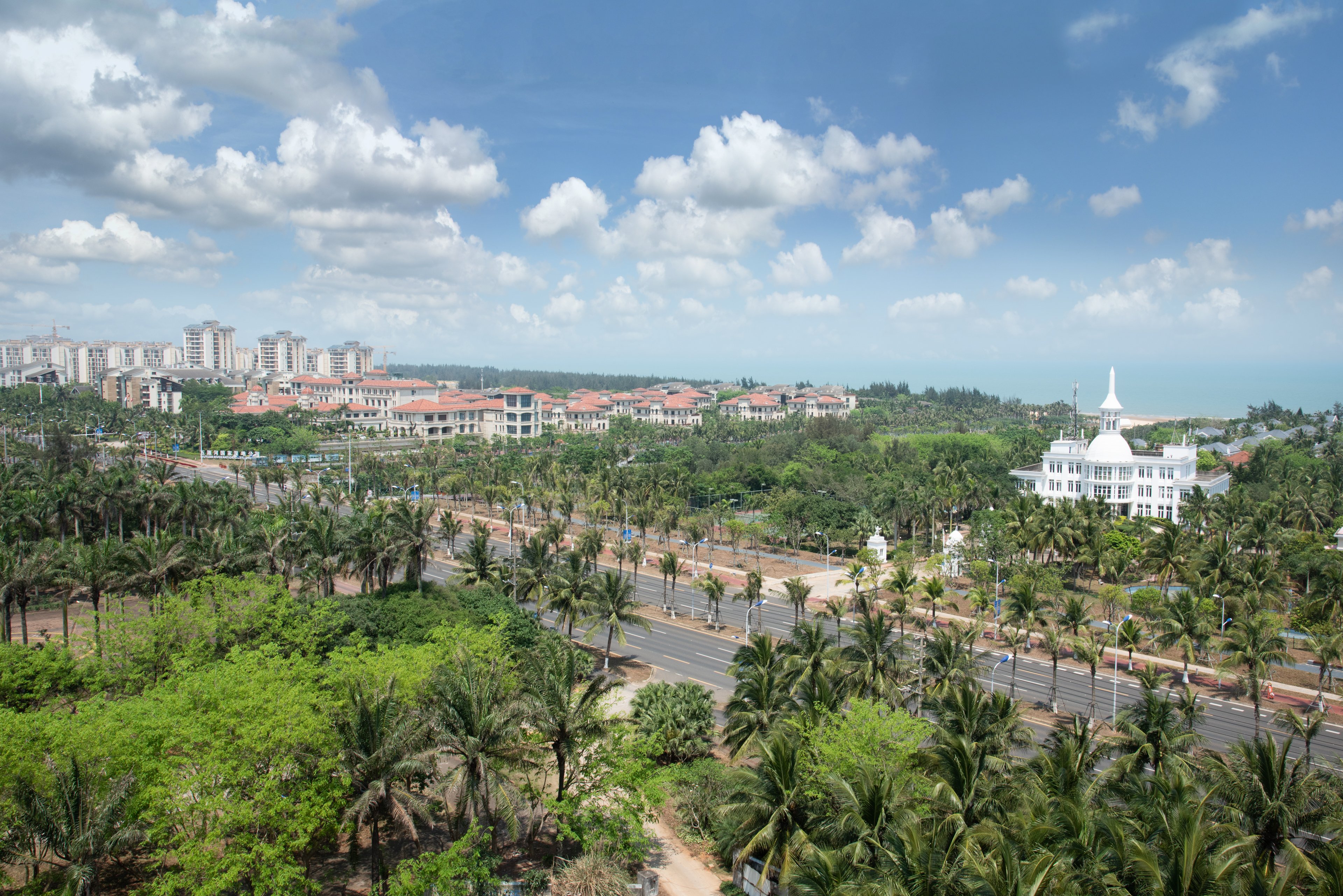 HOLIDAY INN EXPRESS HAIKOU WEST COAST 47/50