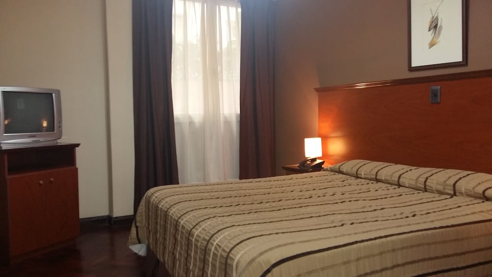 Gran Dora Hotel 17/30
