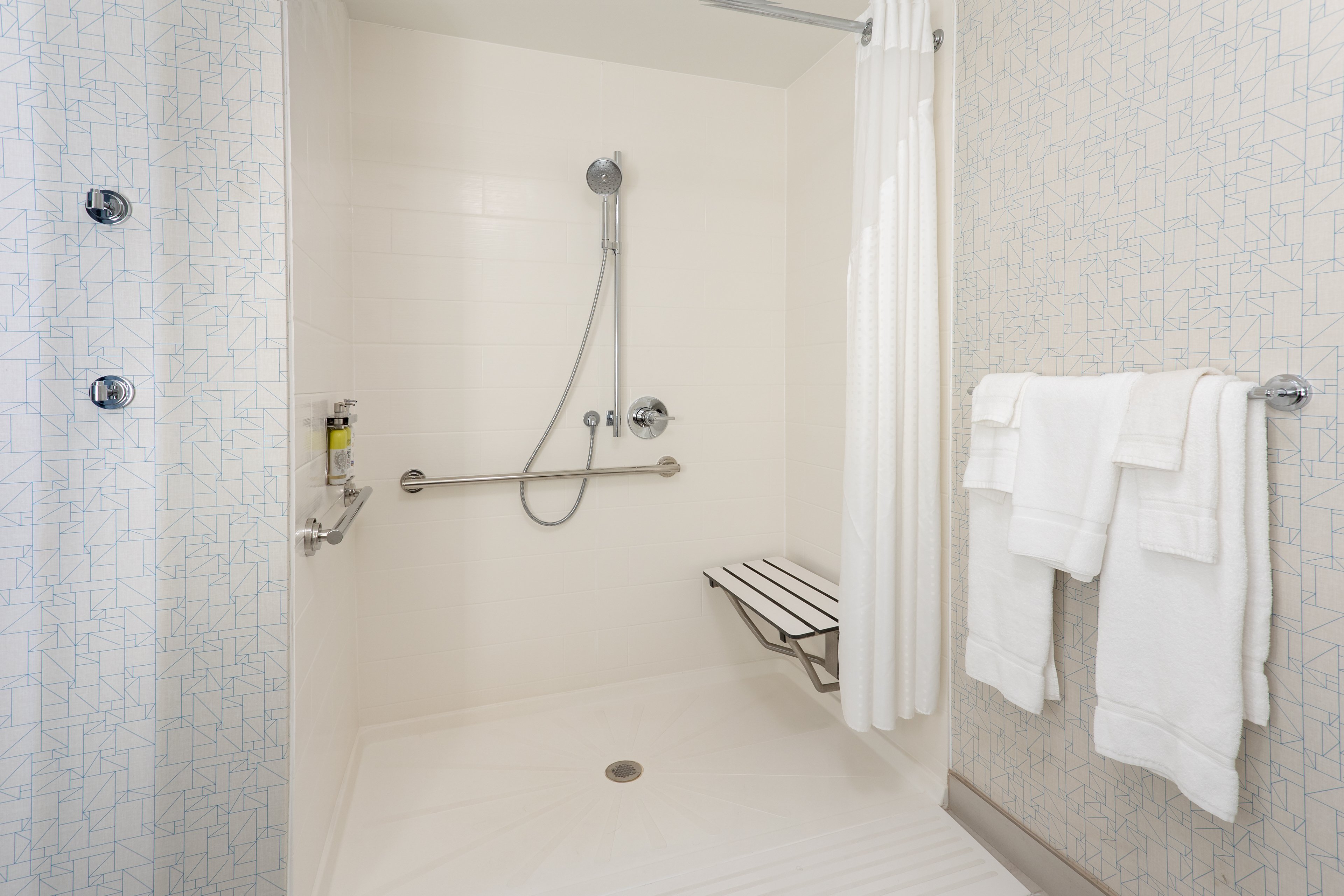 Holiday Inn Express & Suites Firestone - Longmont 44/44