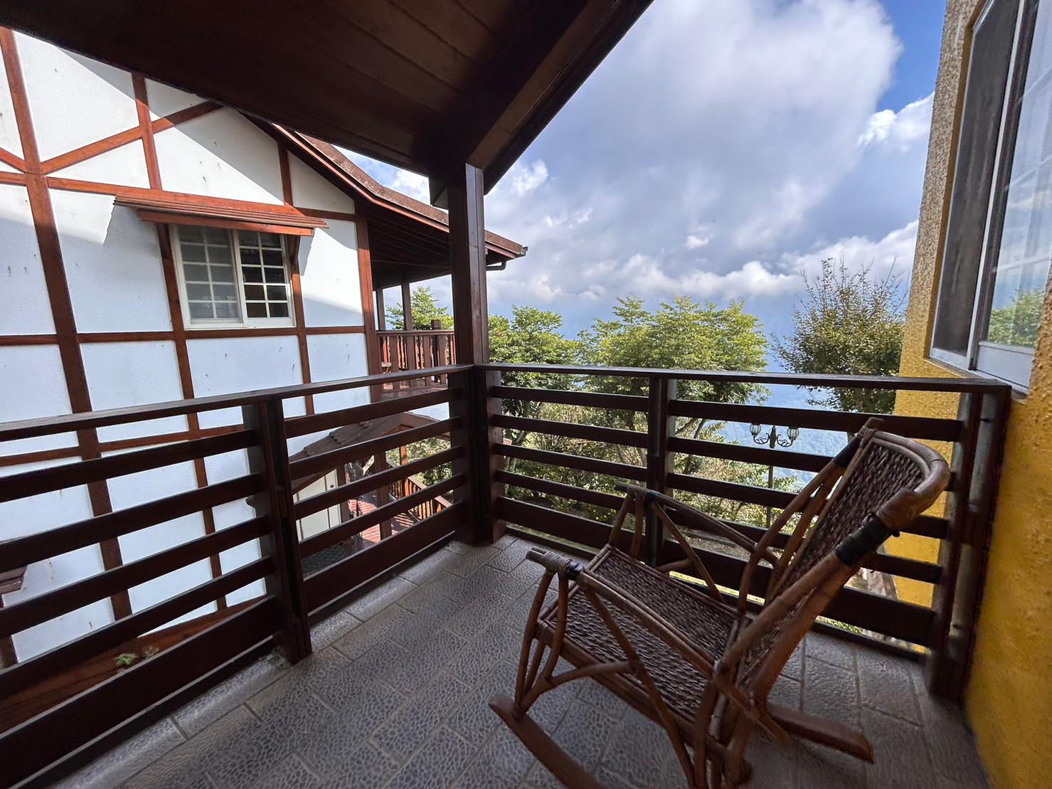 Euro Country Villa 24/41