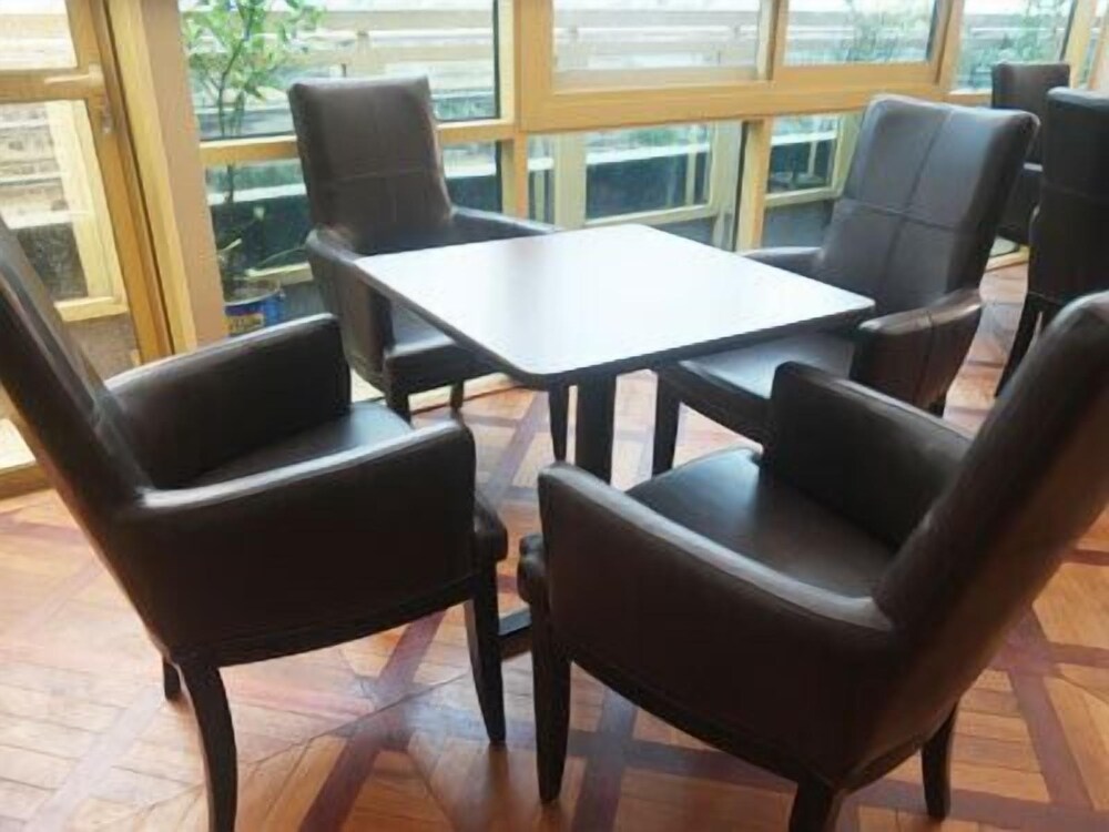 Noubou International Hotel 44/50