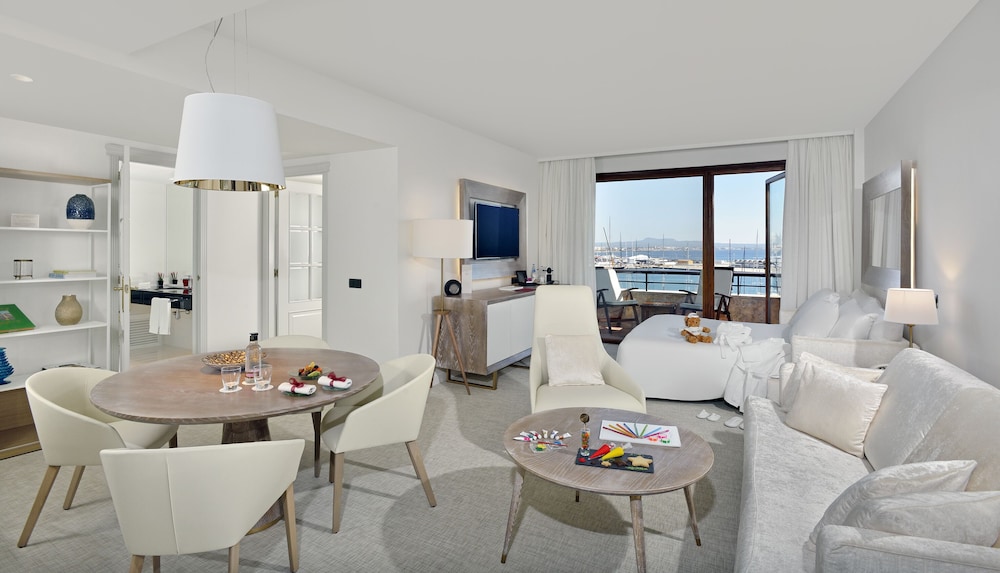 Hotel Victoria Gran Melia 46/69