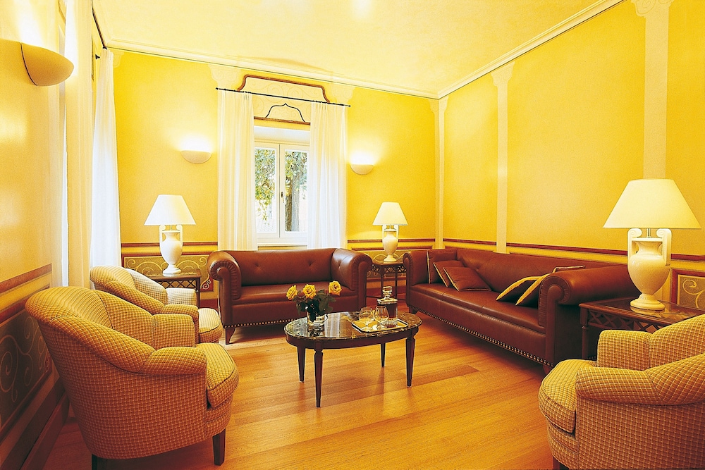 Siora Vittoria Boutique Hotel 29/48