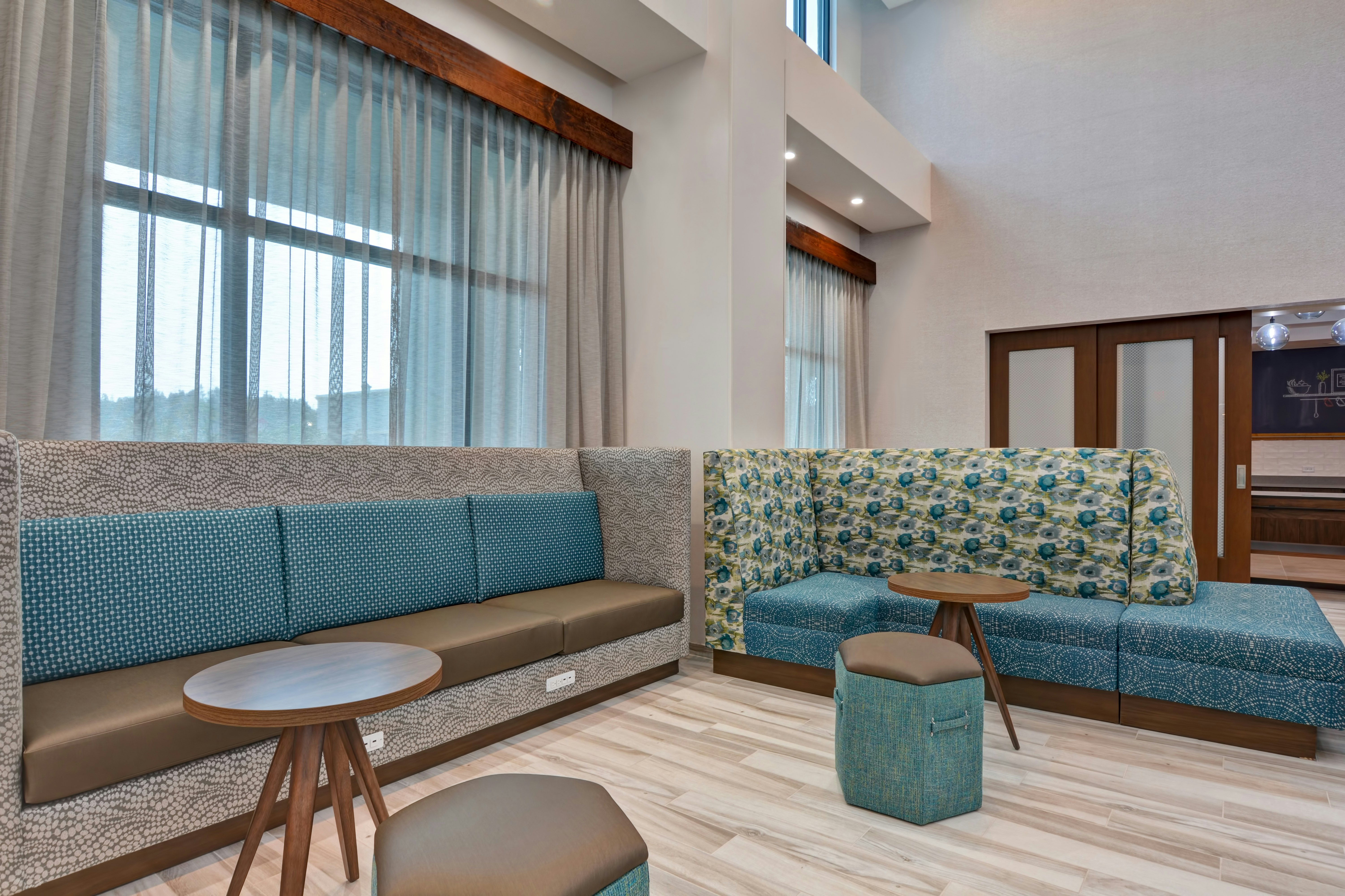 Hampton Inn Suites Tampa Riverview Brandon Fl 19/26