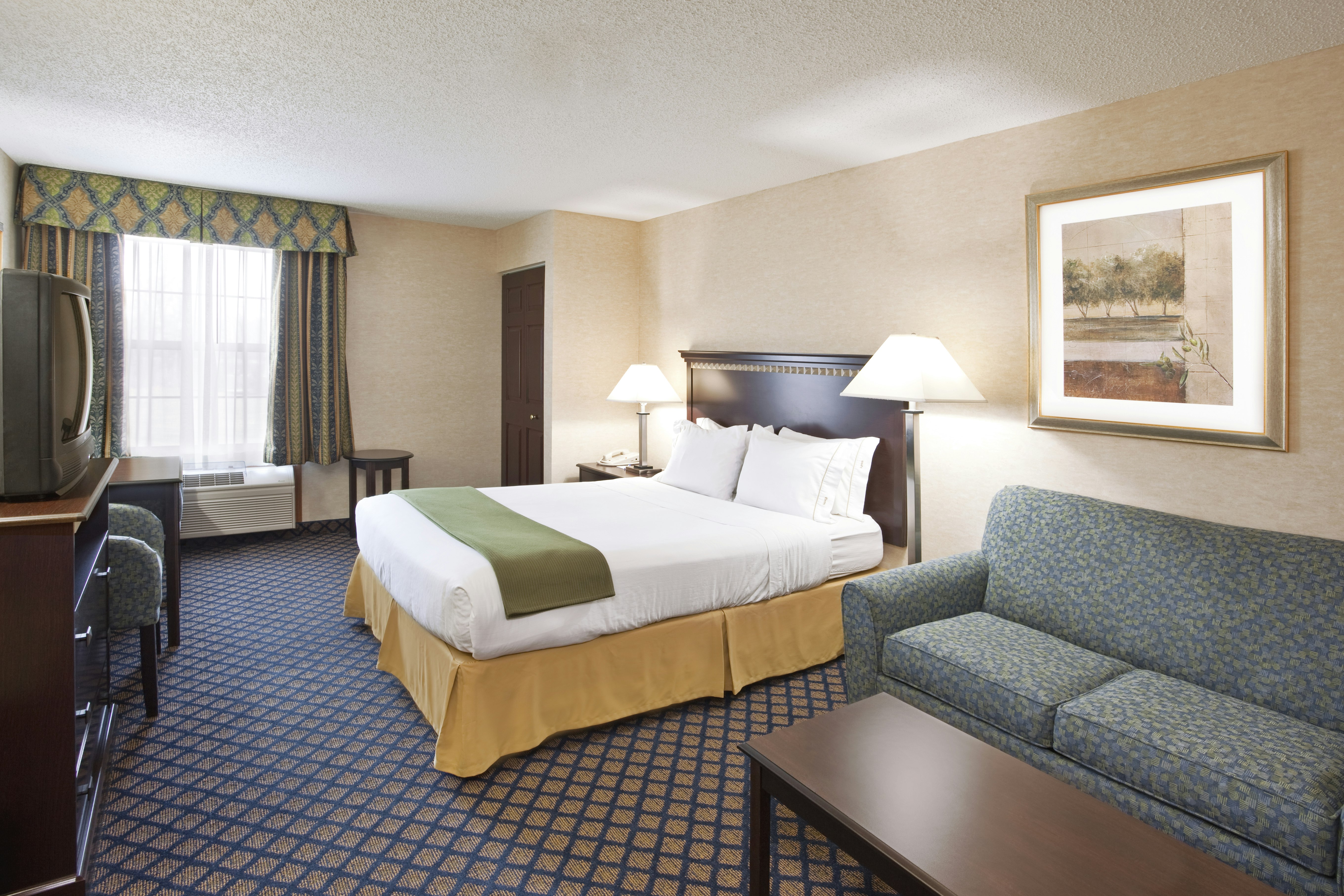 Holiday Inn Express Hotel Suites Sunbury Columbus Area 25/57