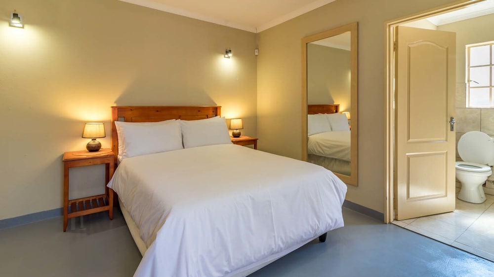Sabie Retreats Guest House 4/16