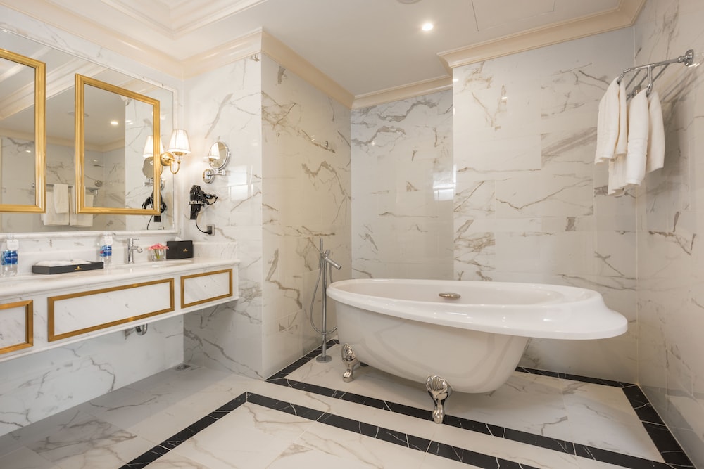 Melia Vinpearl Quang Binh 8/65