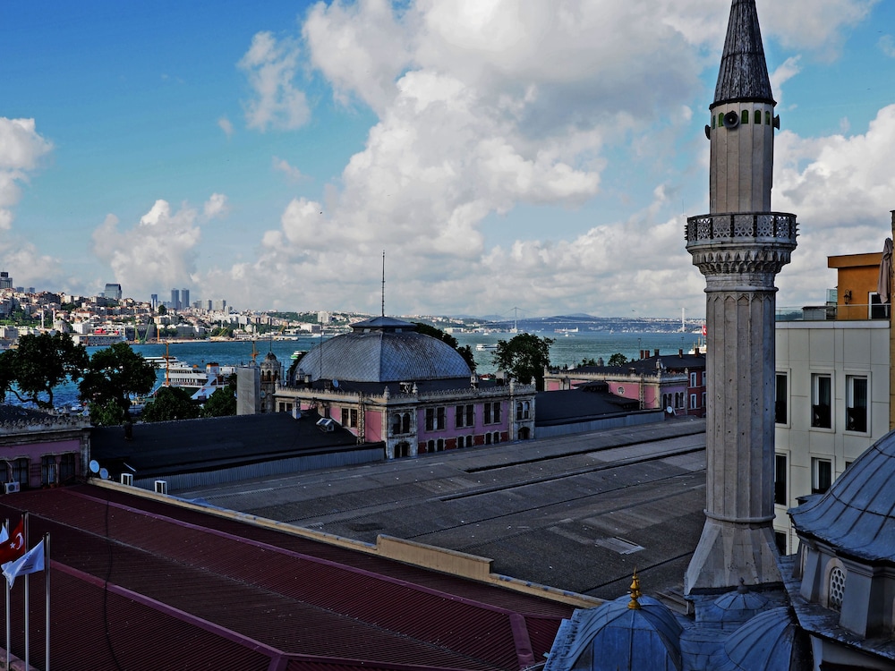 Sirkeci Gar Hotel 58/65