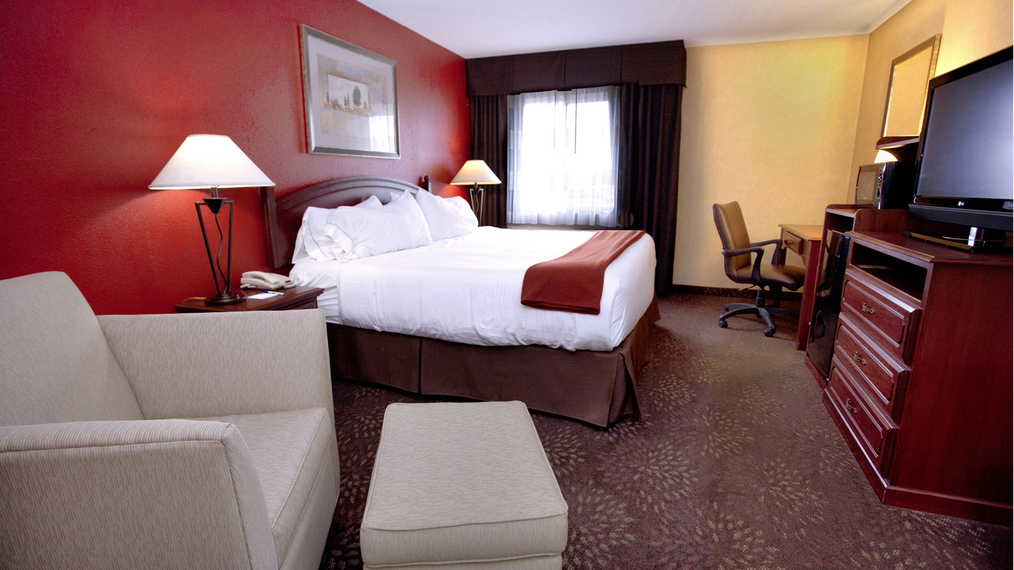 Leisure, King Bed