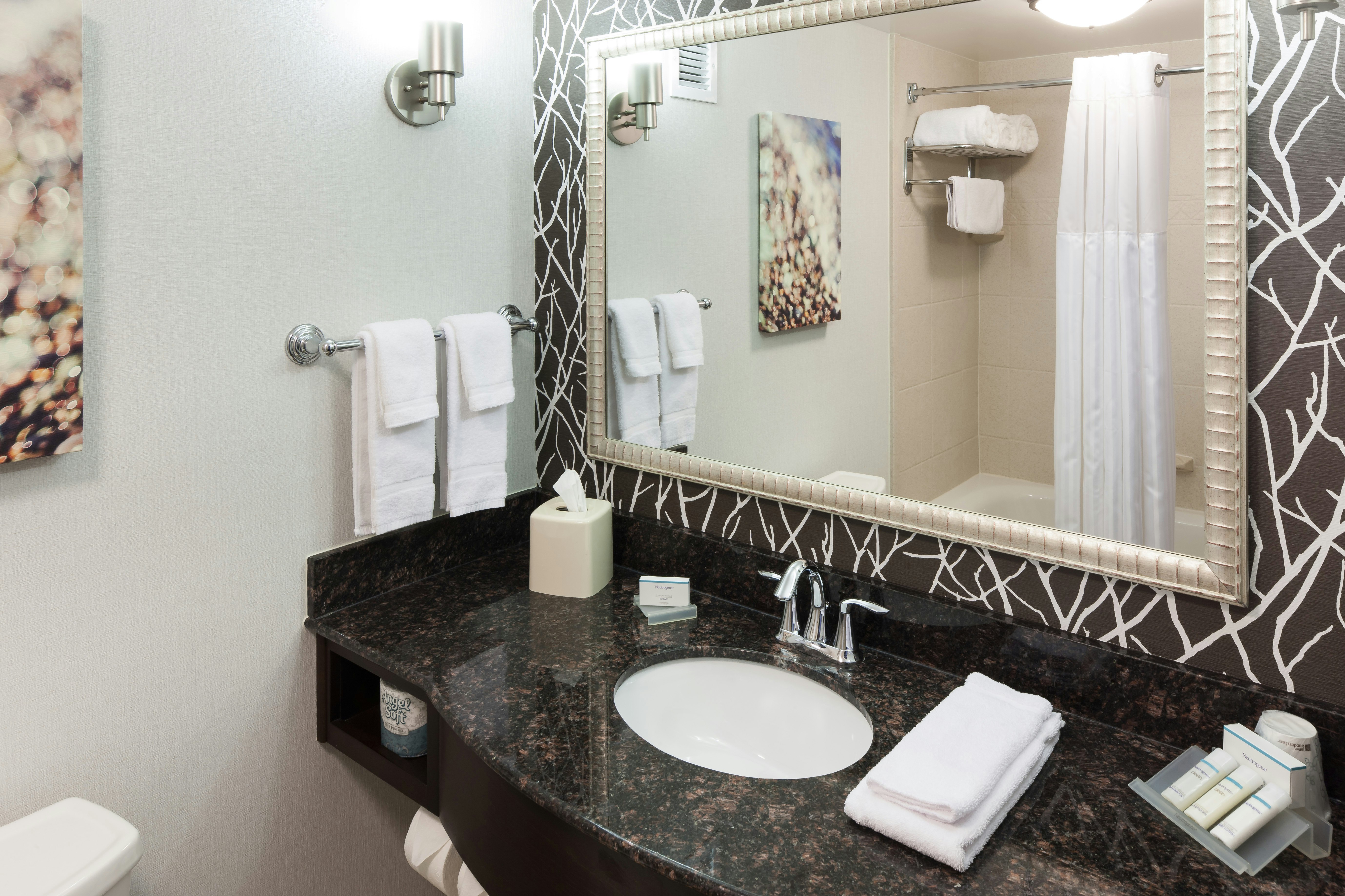 Junior Suite, King Bed