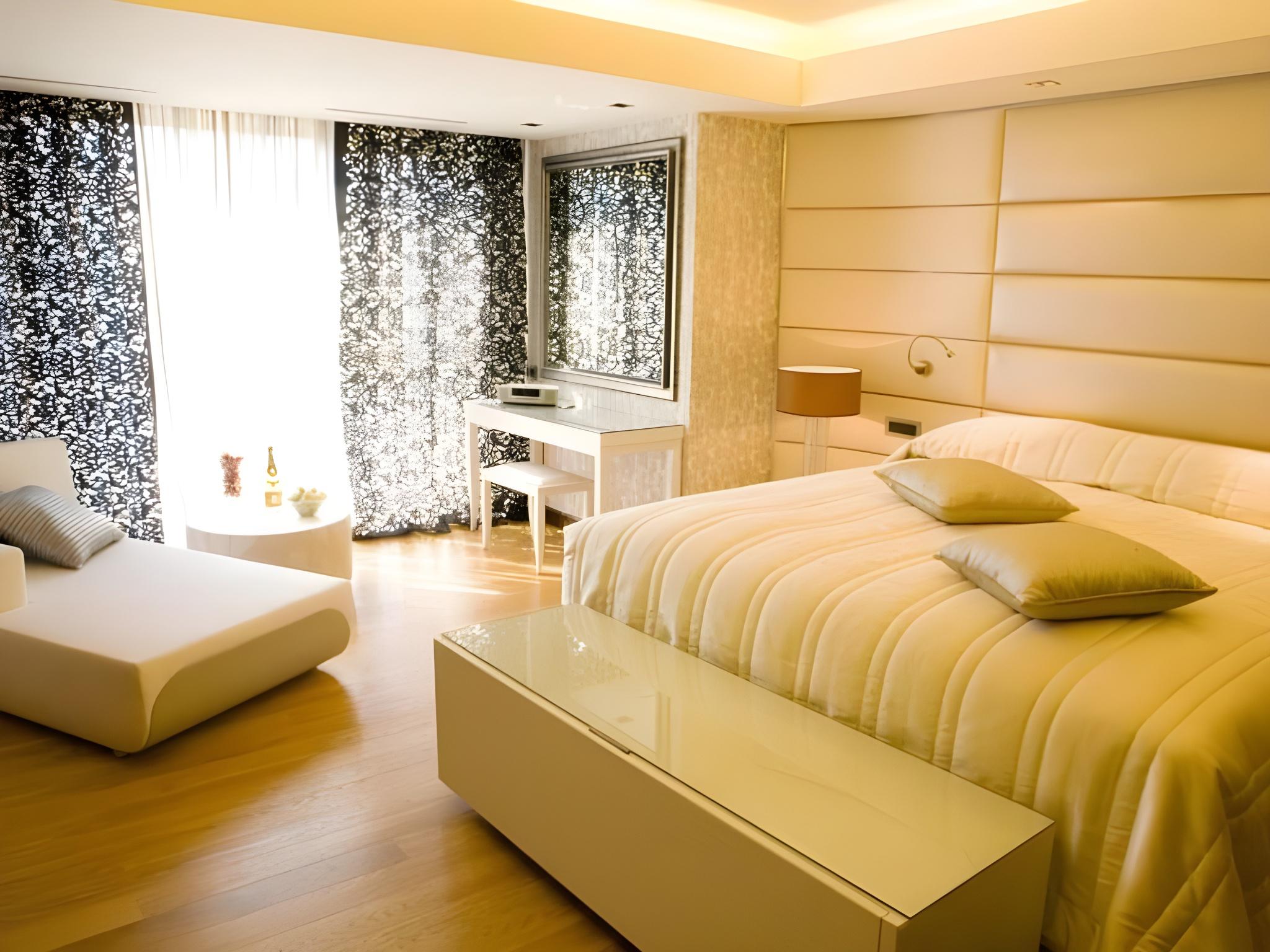 Deluxe, Double Bed, with View, Balcony