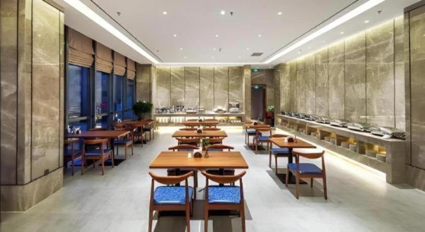 Yitel Collection (Shenyang North Railway Station) 39/45