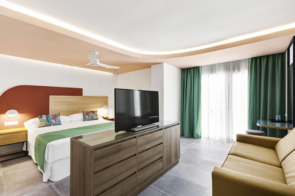 Hotel Riu Concordia 10/47