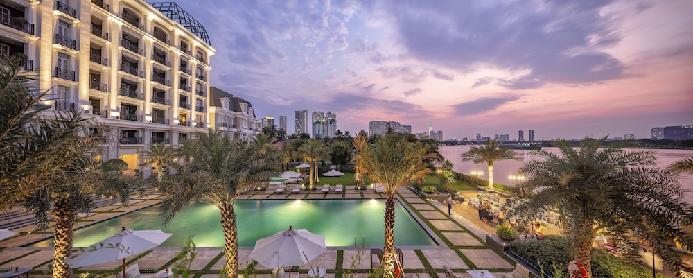 Mia Saigon Luxury Boutique Hotel 8/72