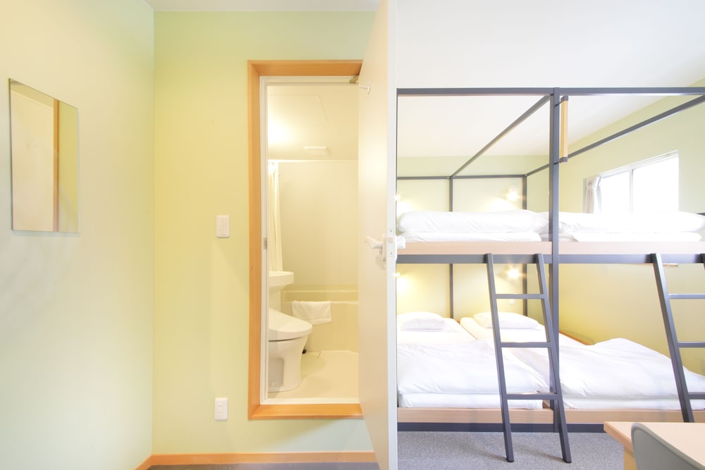 R.Star Hostel Kyoto Japan 18/54