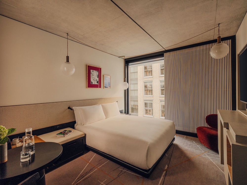 Executive Room