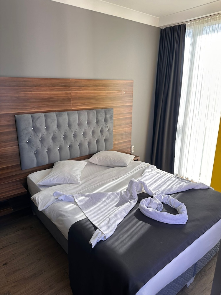 SKYPORT ISTANBUL HOTEL 16/52