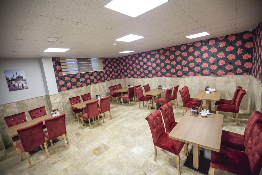 Express Inci Airport Hotel 33/39