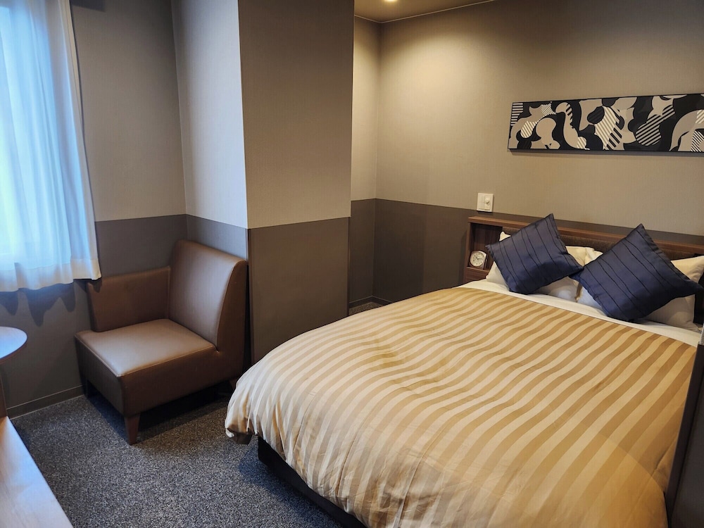 STANDARD, DOUBLE BED, SMOKING
