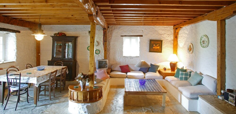 Old House 23/50