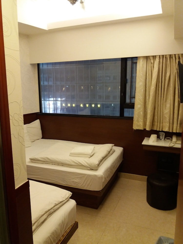 Rai Lei Hotel 9/50