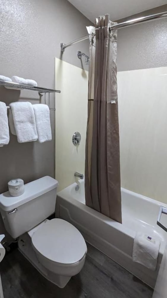 Motel6 Nashua, NH - South 47/55