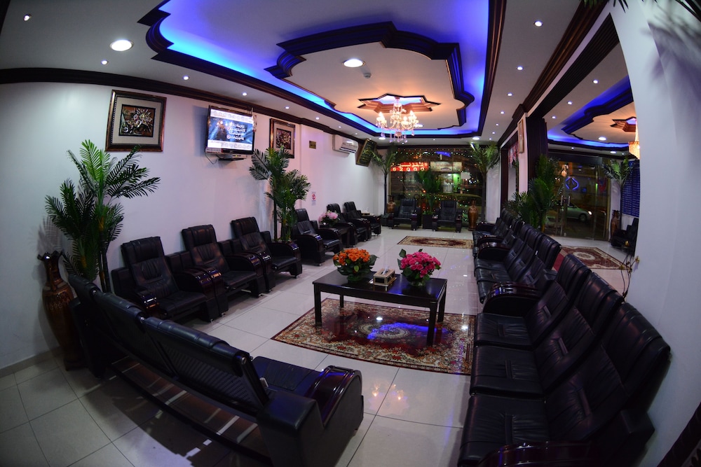 Al Eairy Furnished Apartments Dammam 3 34/40