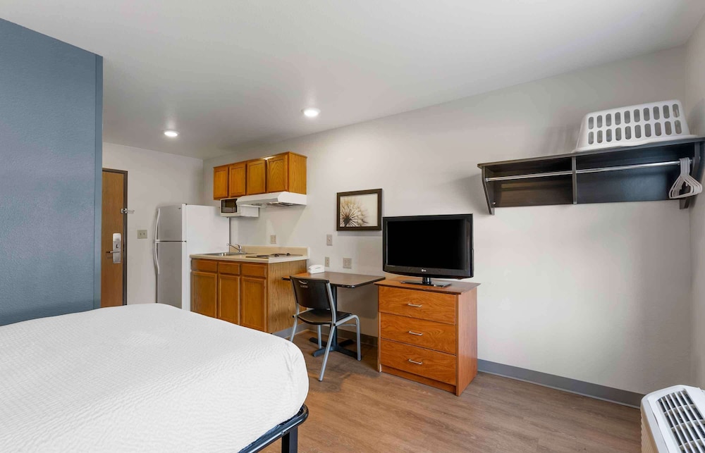 Extended Stay America Select Suites Lakeland 21/42