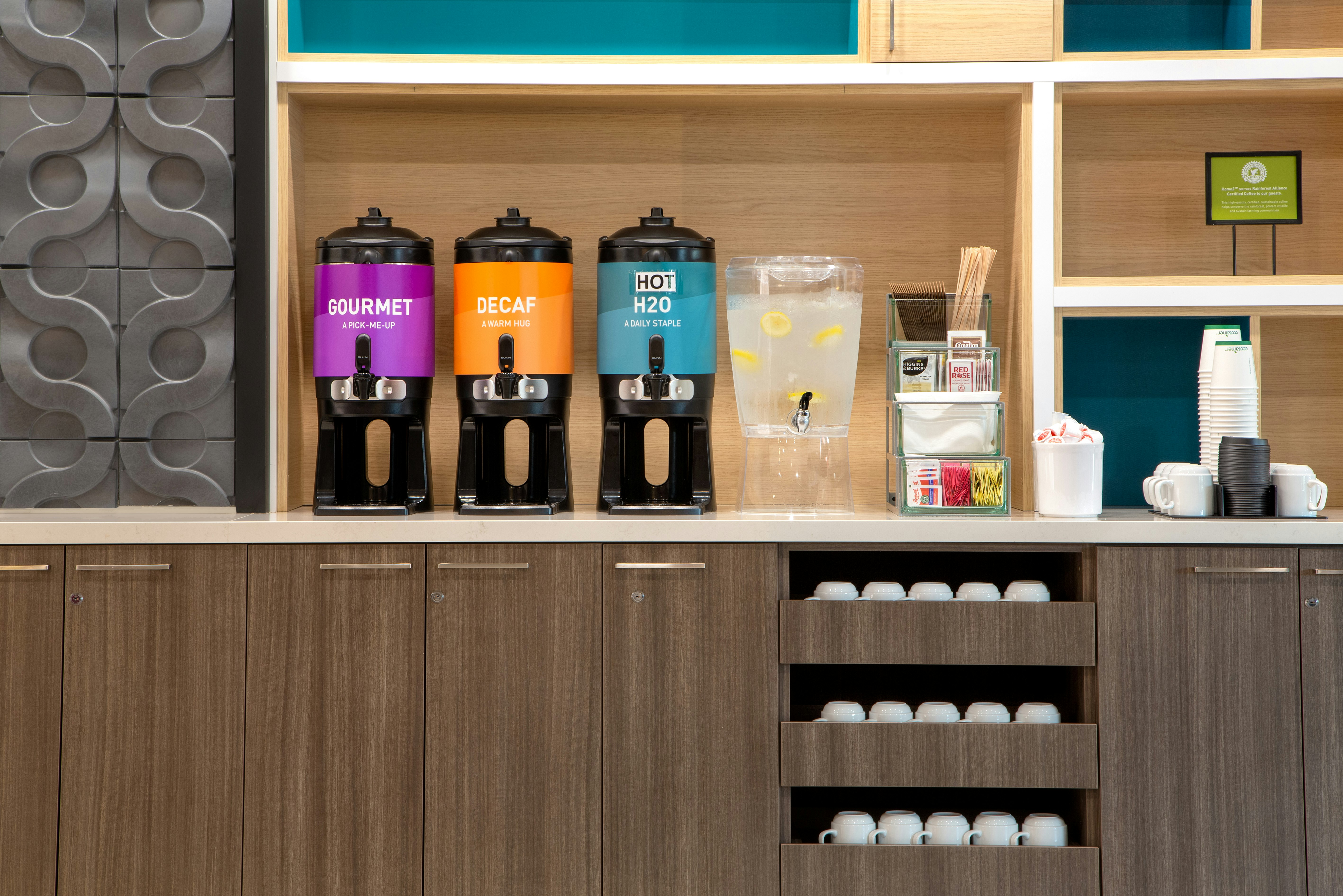 Home2 Suites by Hilton Thunder Bay 15/44
