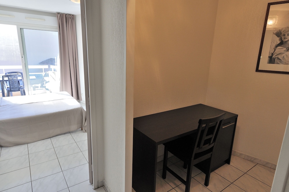 ResidHotel Cannes Festival 15/34