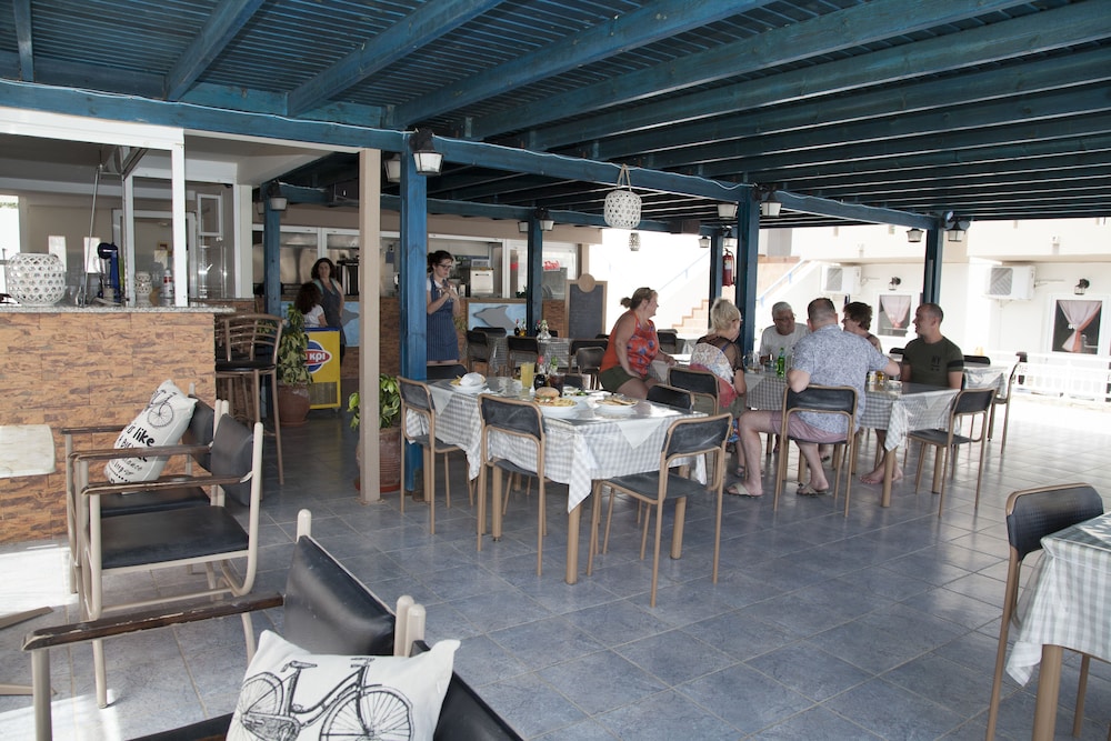 Hotel Athinoula 55/66