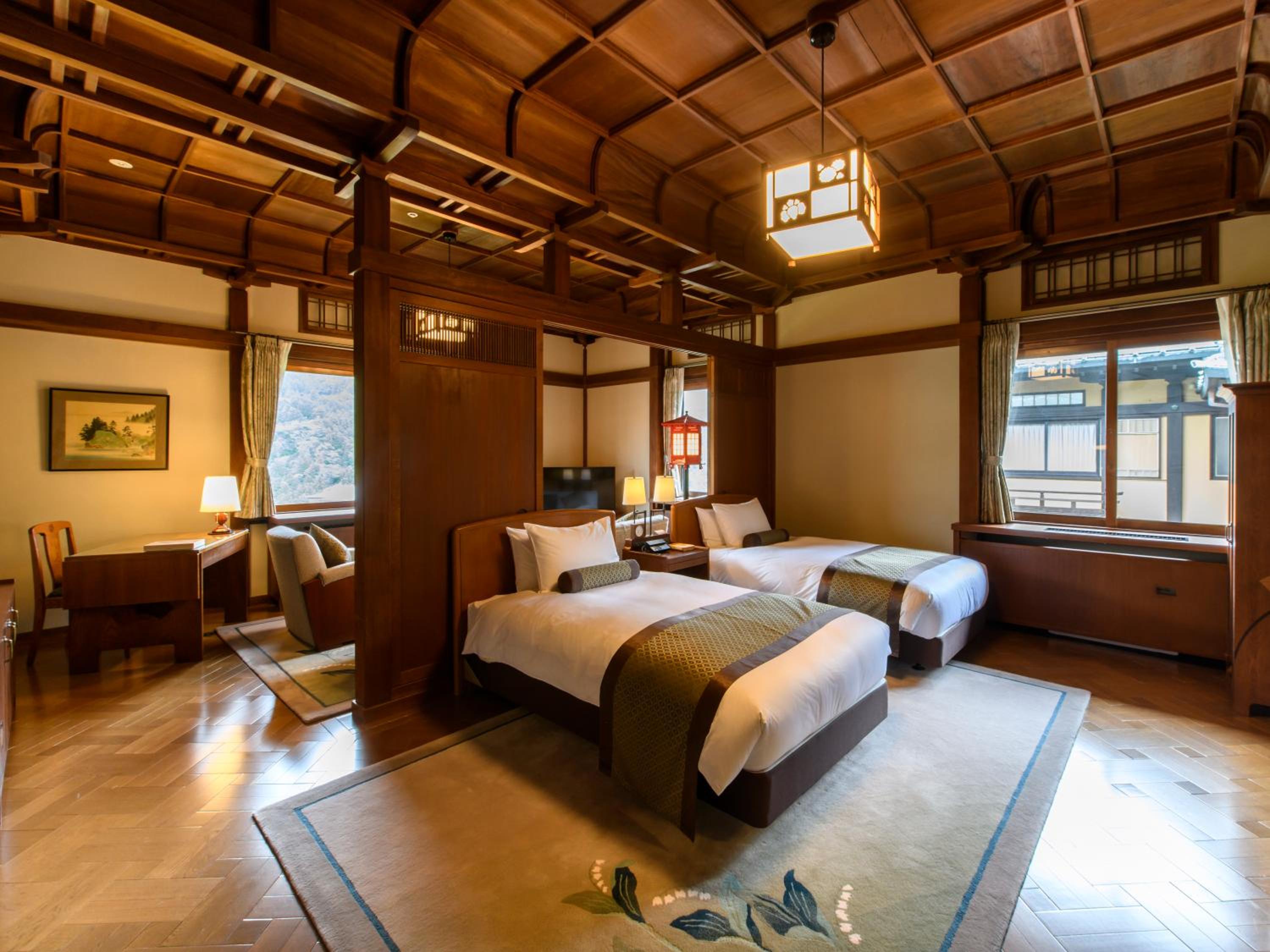 Palace, Junior Suite, Twin Beds