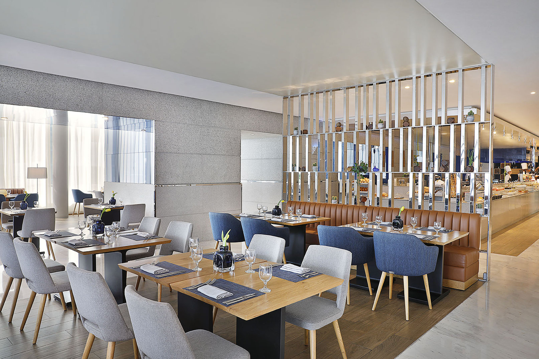 restaurant cafeteria