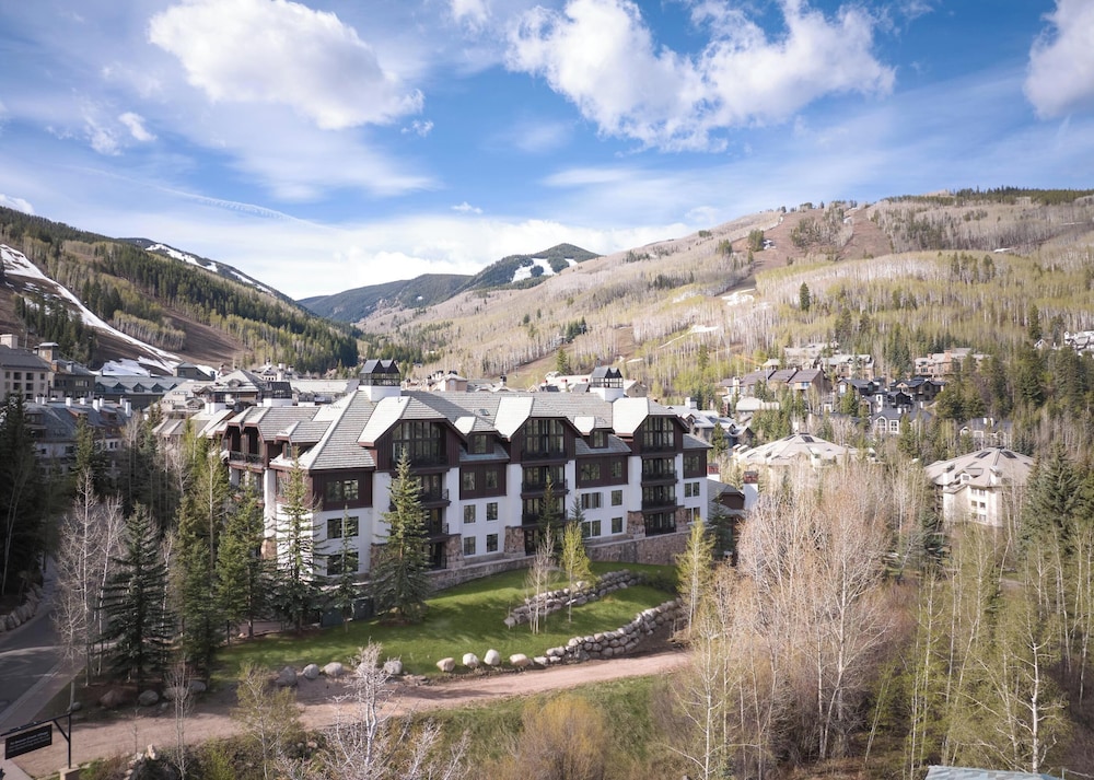 Hyatt Mountain Lodge 37/49