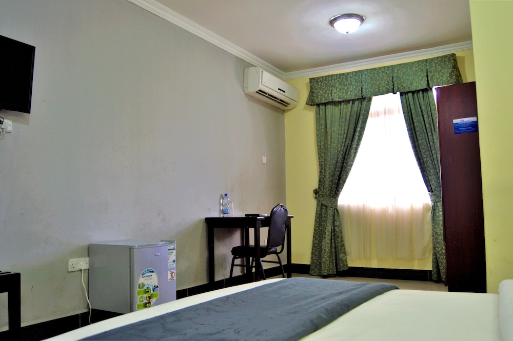M Hotel Mbezi 27/71
