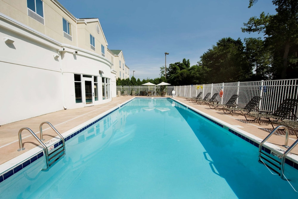 Hilton Garden Inn Solomons 17/55