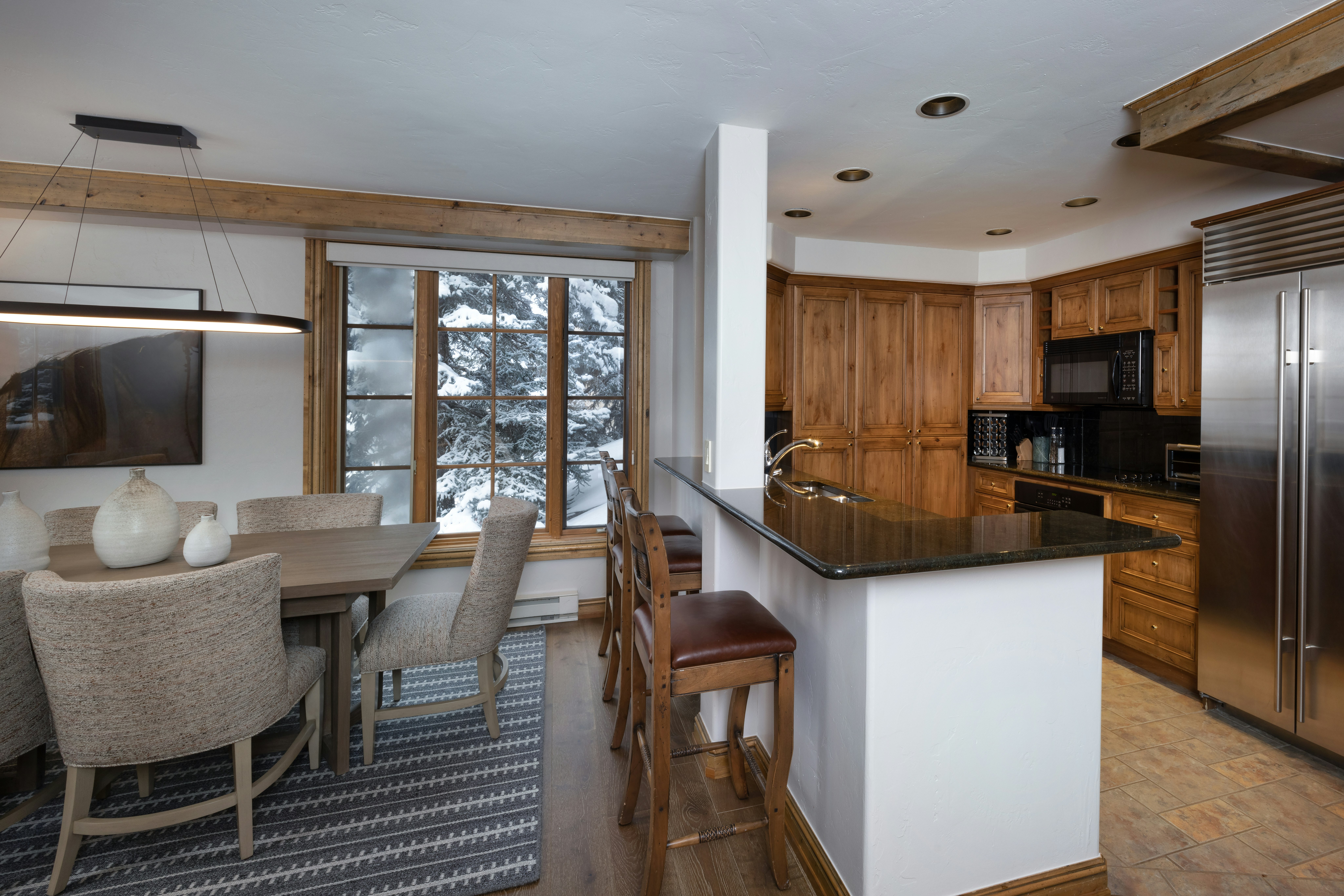Gravity Haus Vail 38/50