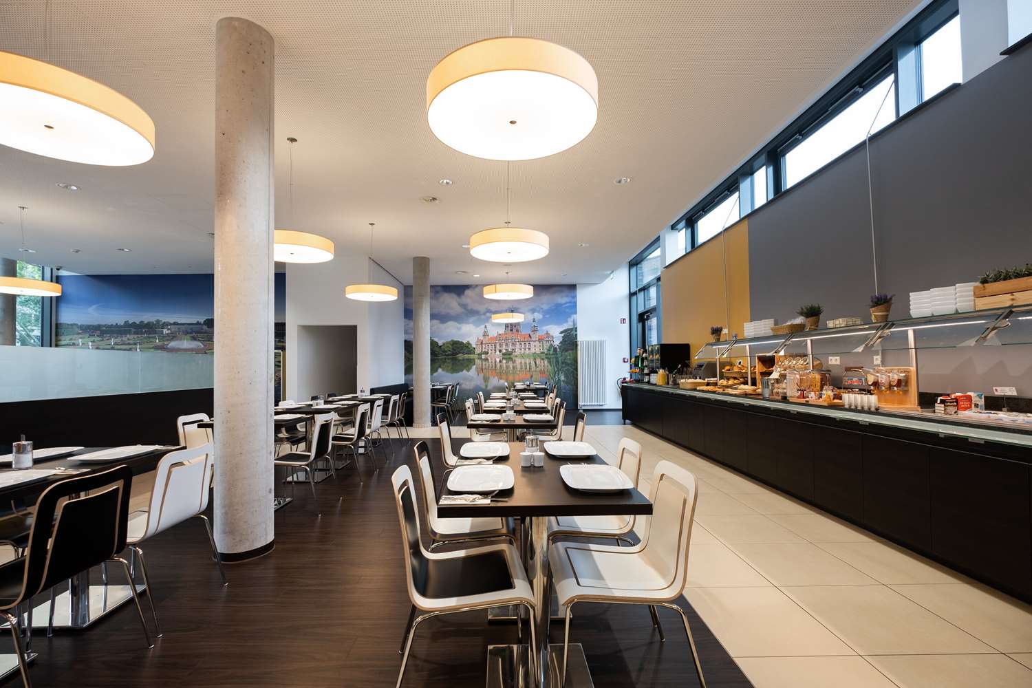 Premier Inn Hannover City University 24/34