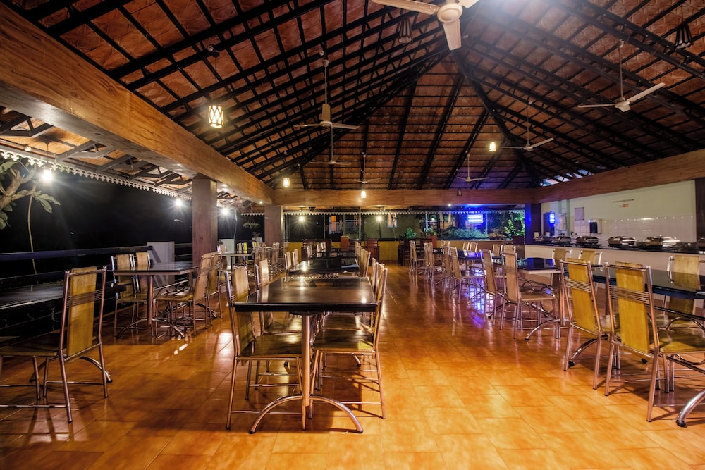 KARAPUZHA VILLAGE RESORT 33/51